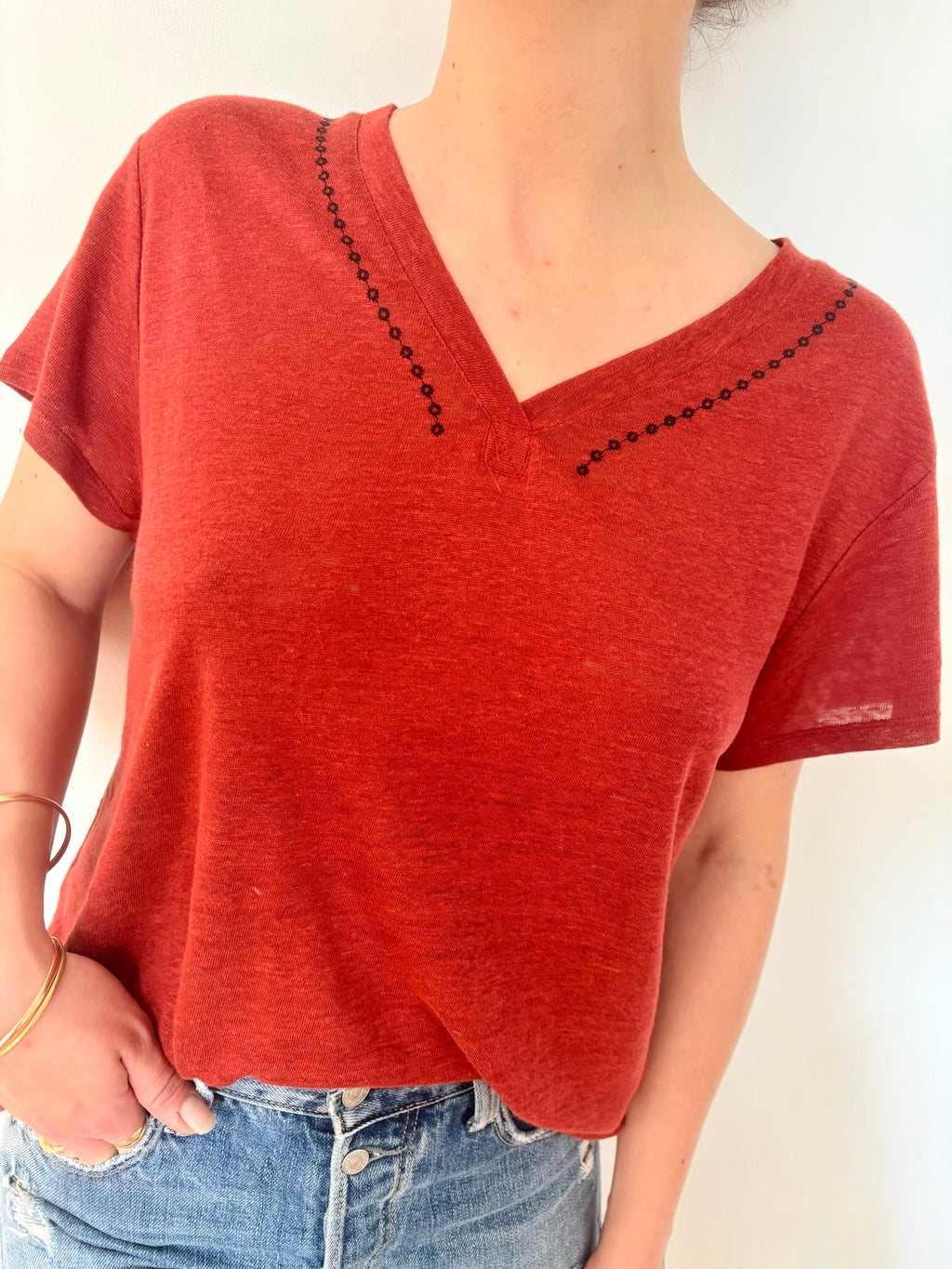 Tee shirt acoté