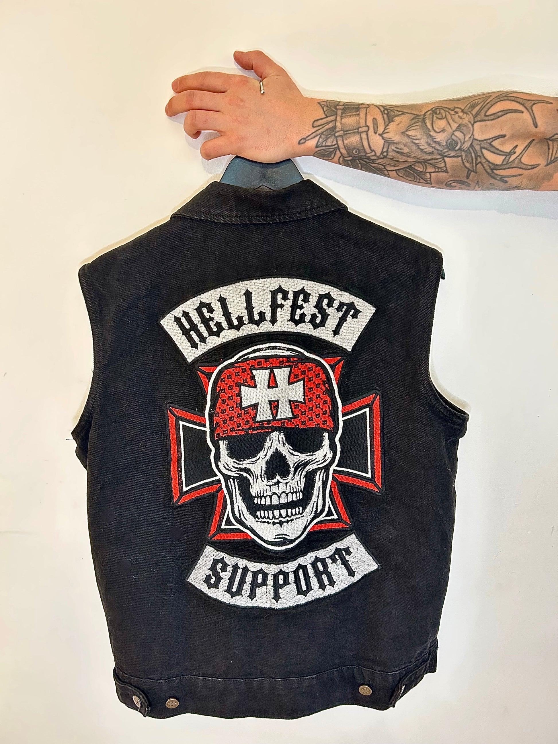 Veste sans manche Hellfest / Hyraw