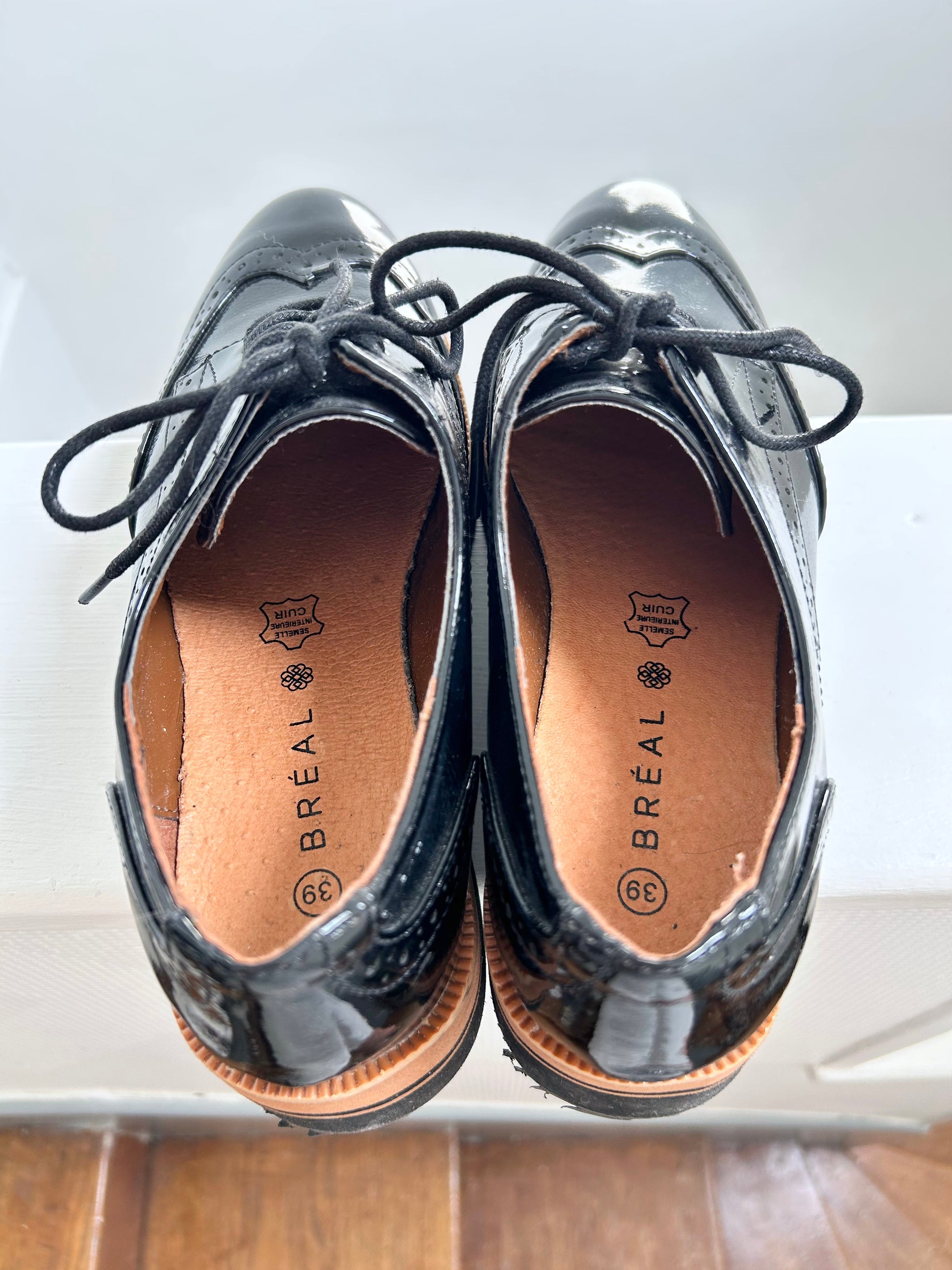 Derbies vernies Bréal
