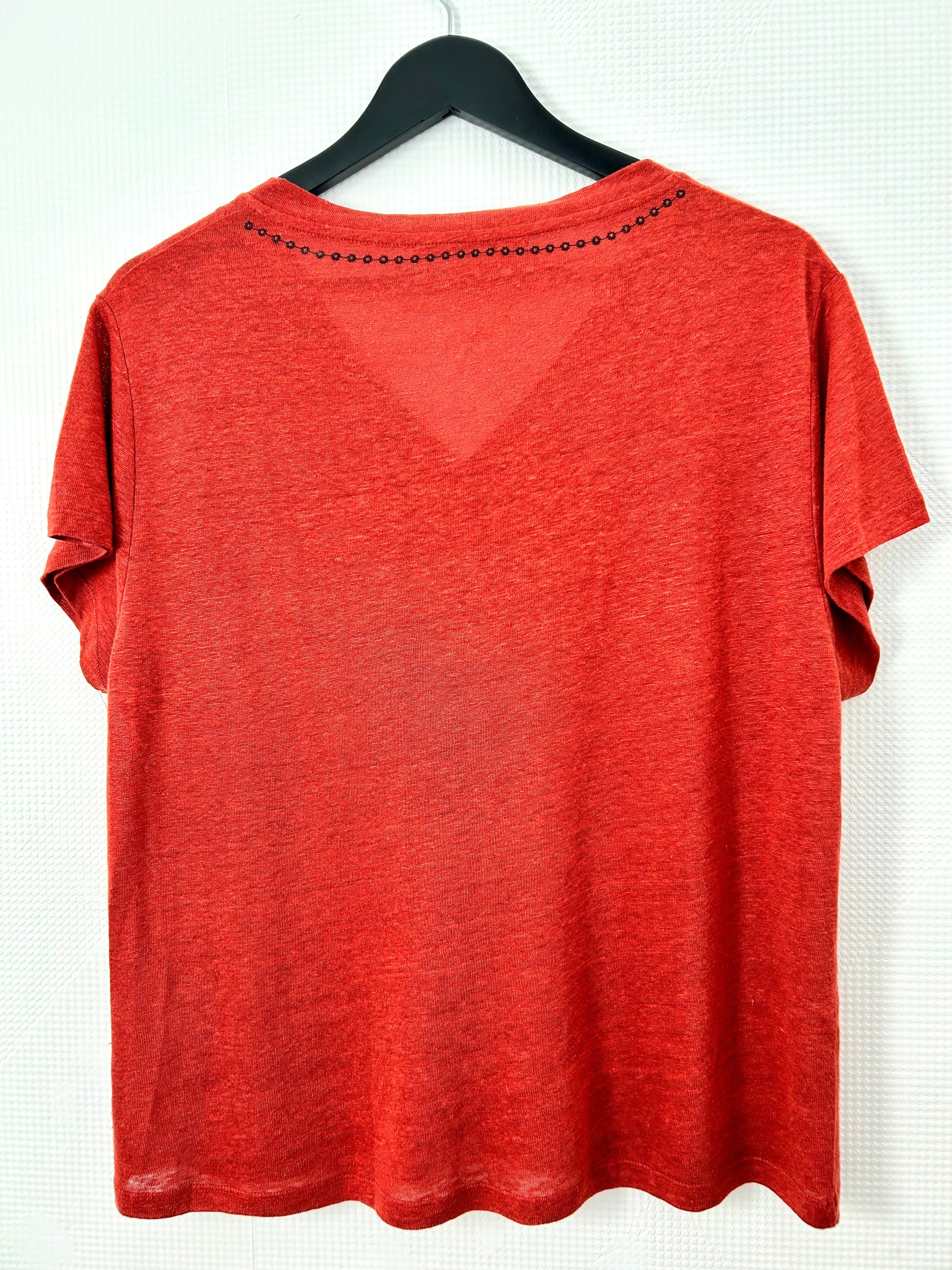 Tee shirt acoté